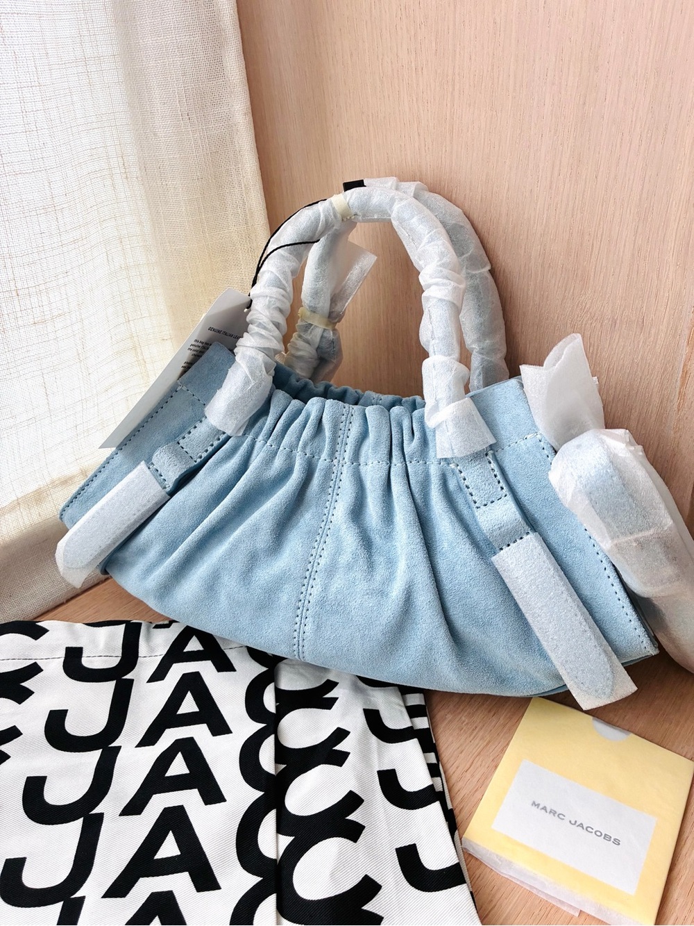 NWTš„Marc Jacobs The Suede Cristina Small Satchel Baby Blue Mist Key Charm Bag - Picture 3 of 8